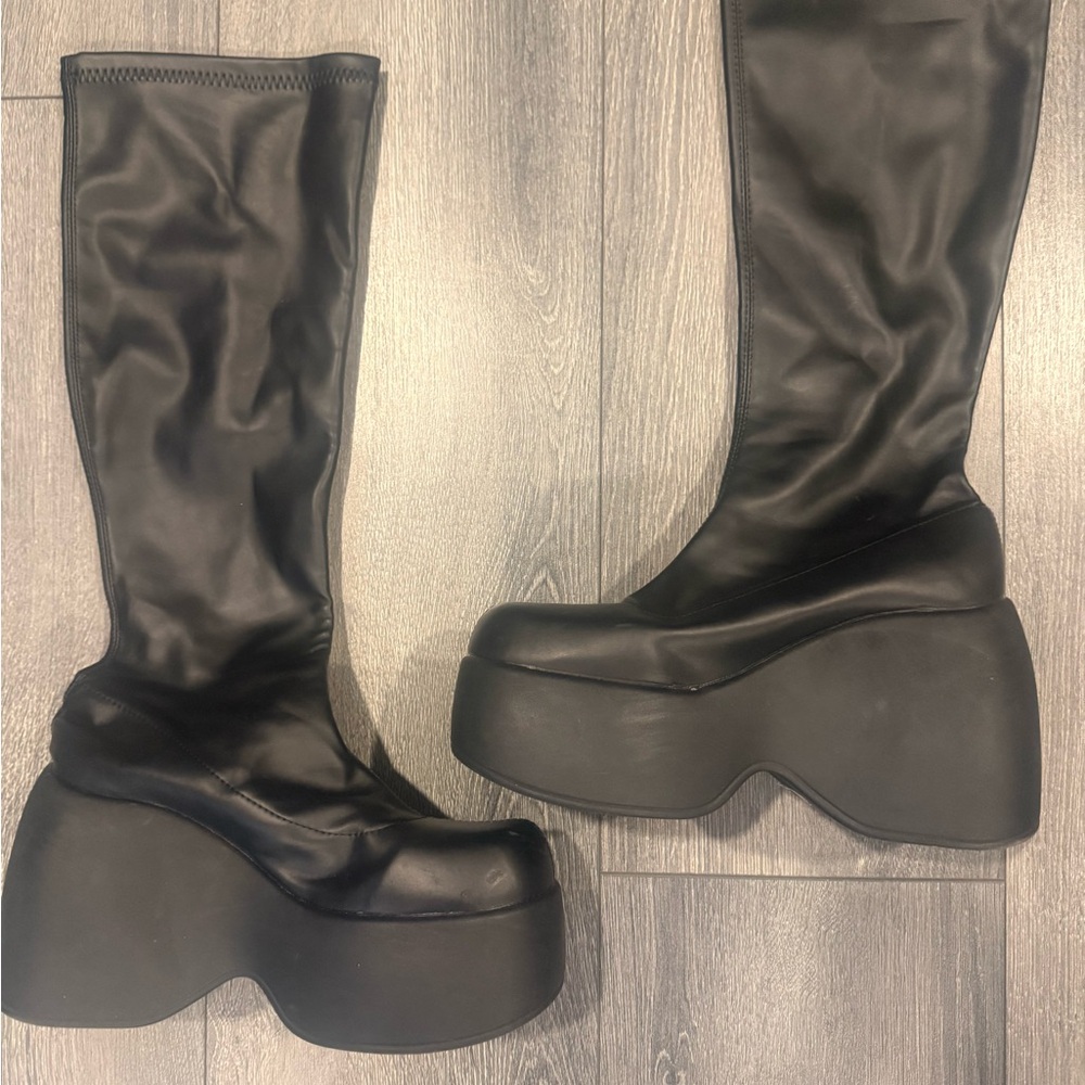Black Platform Boots